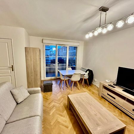Apartmán Le Sept Avec Parking, Transfert Vaires-sur-Marne Exteriér fotografie
