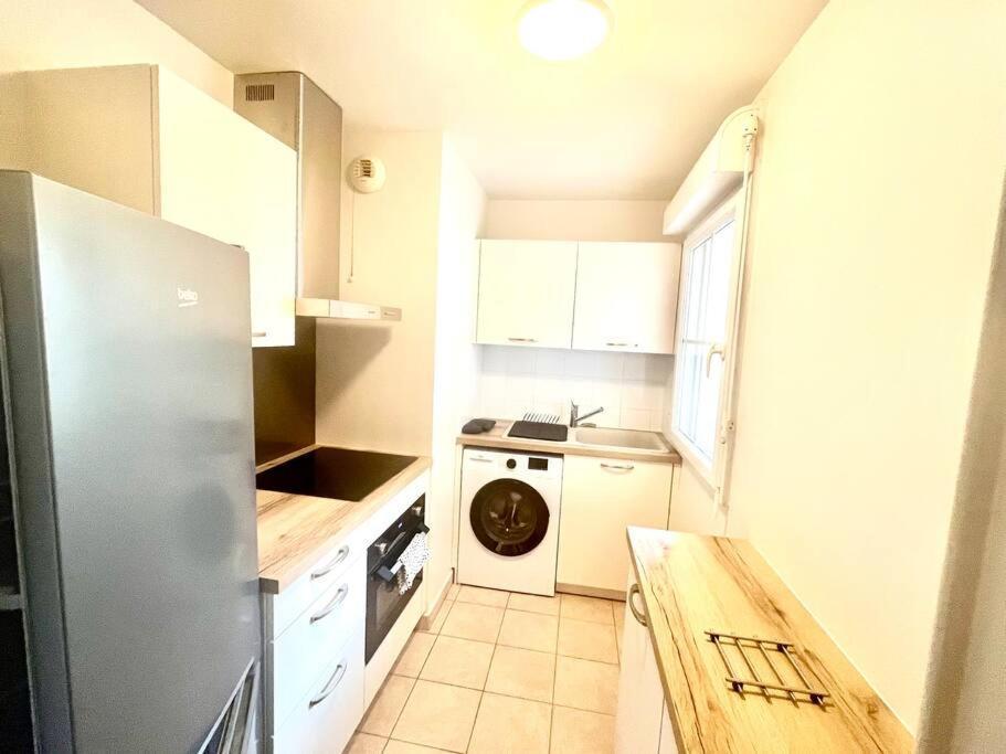 Apartmán Le Sept Avec Parking, Transfert Vaires-sur-Marne Exteriér fotografie